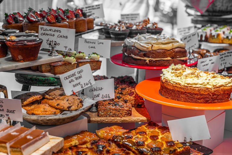 Unlocking Your Style: How to Perfectly Select Art and Accessories for Your Home